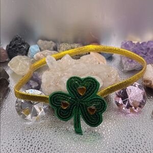 3.4.26-15 Green Shamrock Headband with Gold Band